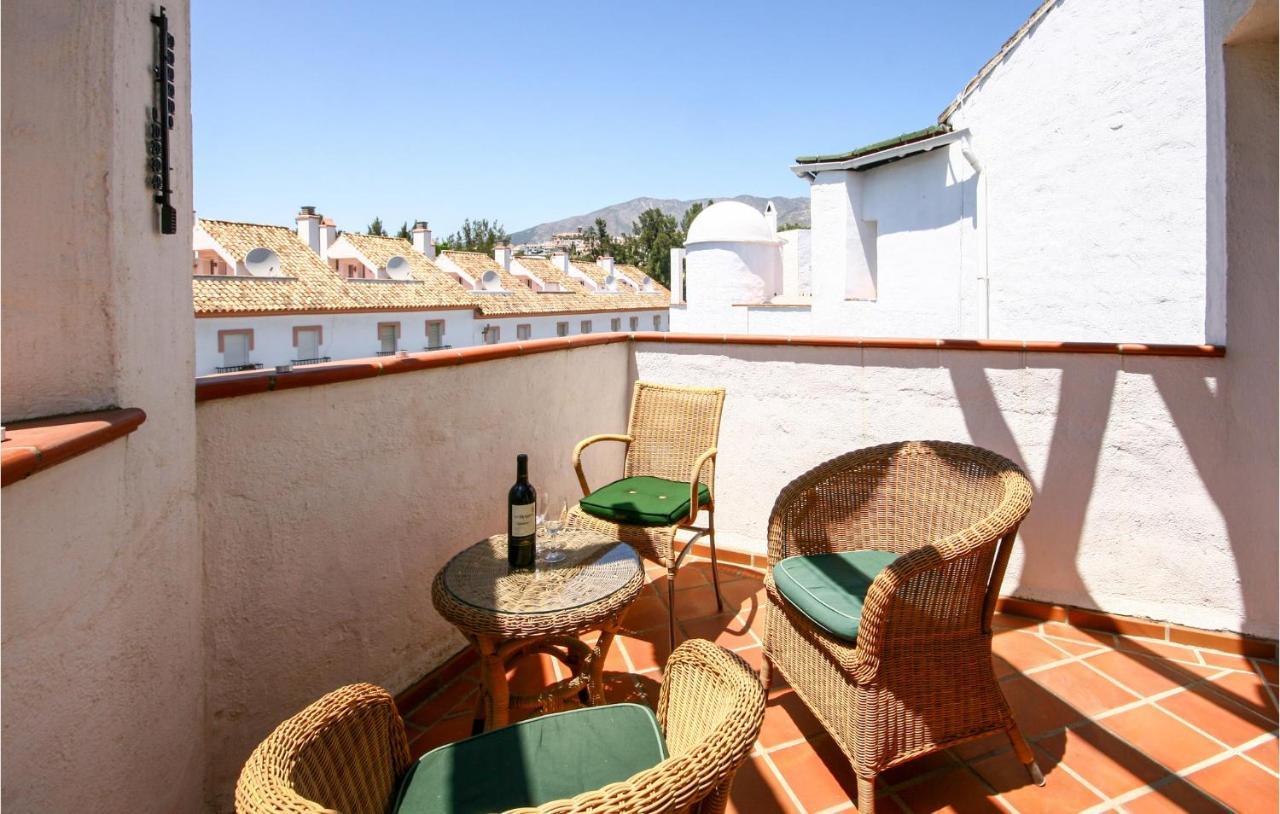 Nice Apartment In Mijas Costa With Kitchen Фуэнхирола Экстерьер фото